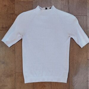 Light pink Theory rib knit short sleeve turtleneck top